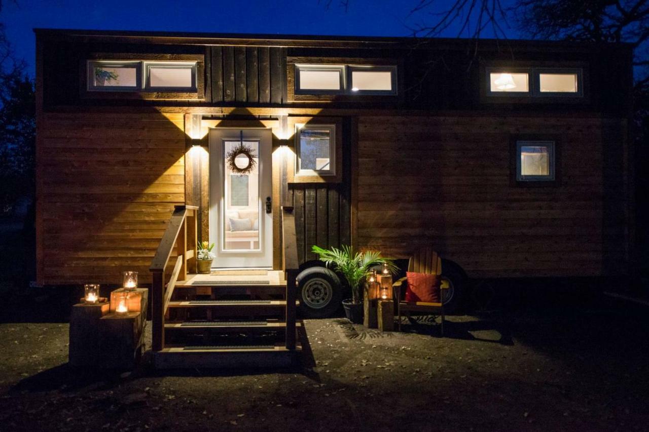 הוילה Montana Escape Elegant Tiny House In Waco Near Magnolia מראה חיצוני תמונה