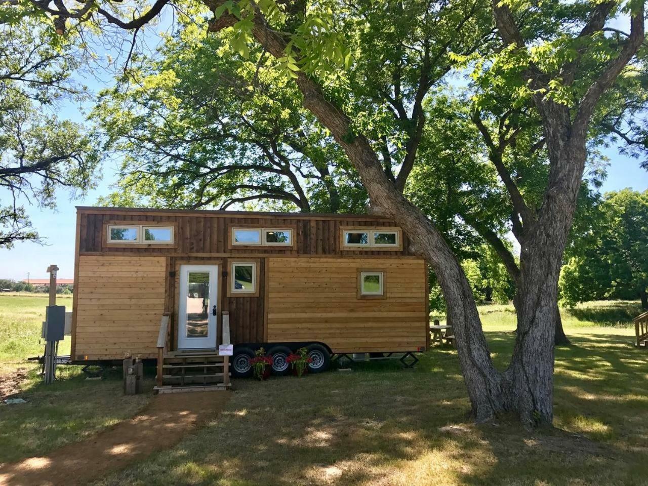 הוילה Montana Escape Elegant Tiny House In Waco Near Magnolia מראה חיצוני תמונה