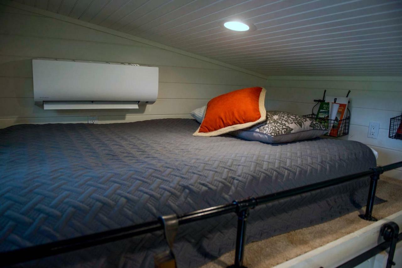 הוילה Montana Escape Elegant Tiny House In Waco Near Magnolia מראה חיצוני תמונה