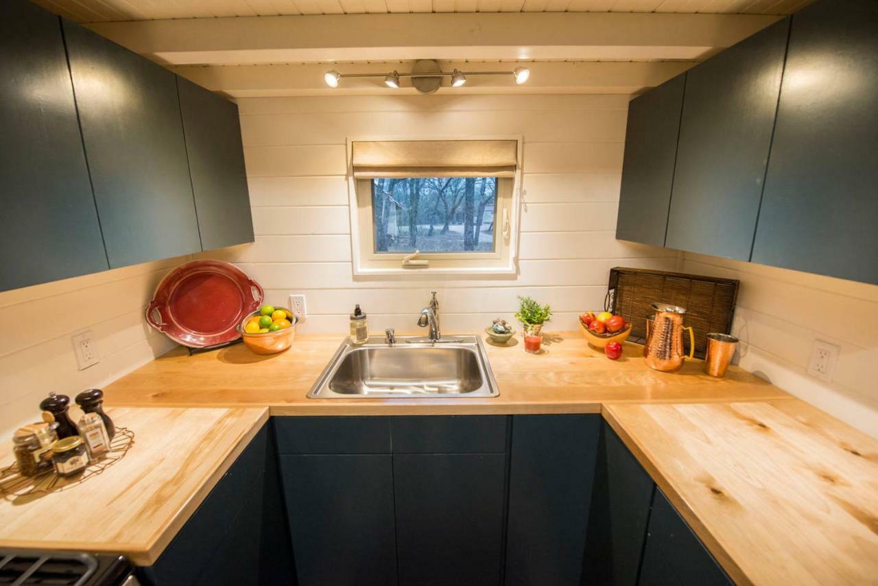 הוילה Montana Escape Elegant Tiny House In Waco Near Magnolia מראה חיצוני תמונה