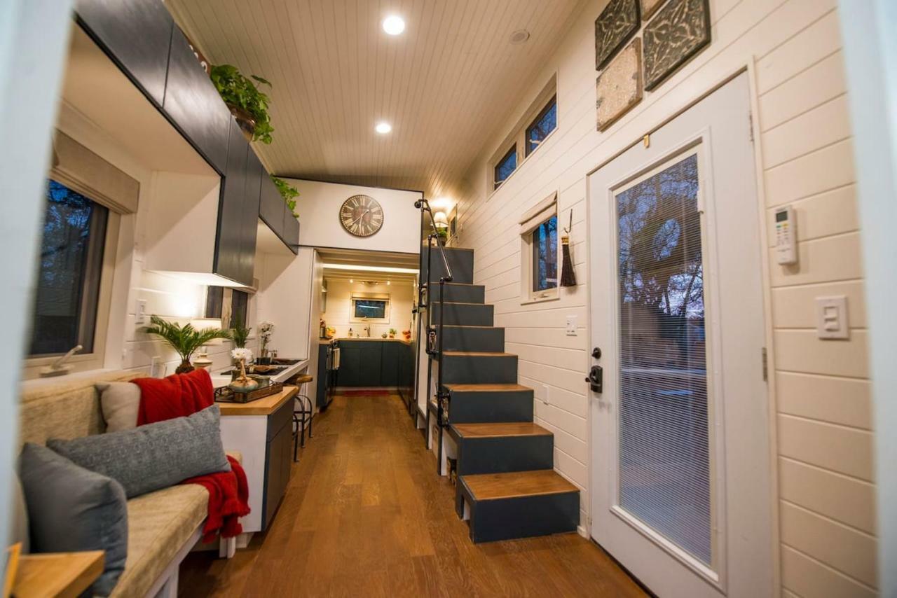 הוילה Montana Escape Elegant Tiny House In Waco Near Magnolia מראה חיצוני תמונה
